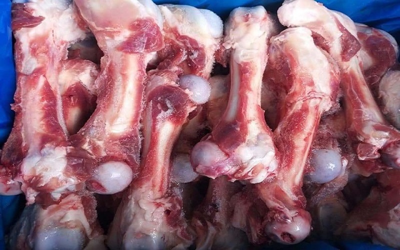 Bí quyết ngọt nước với xương ống heo đơn giản